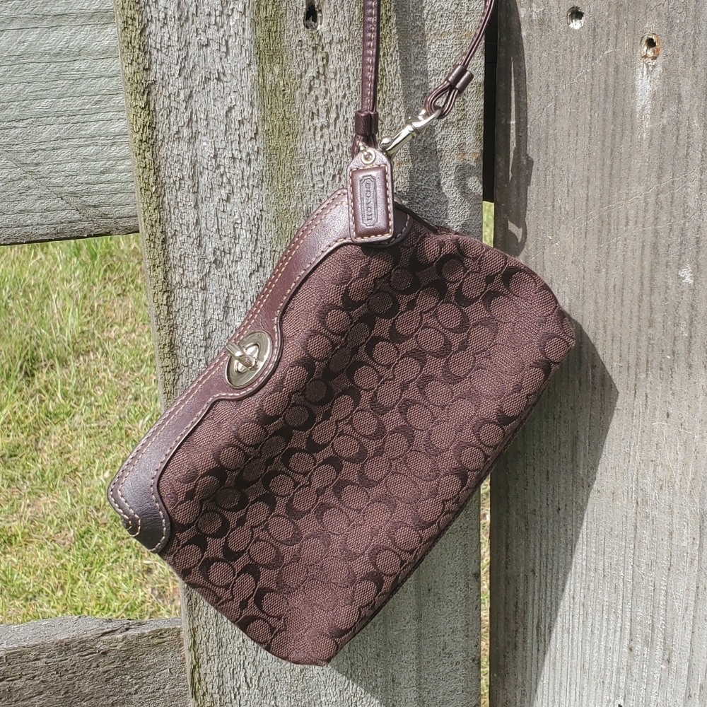 Coach wristlet brown